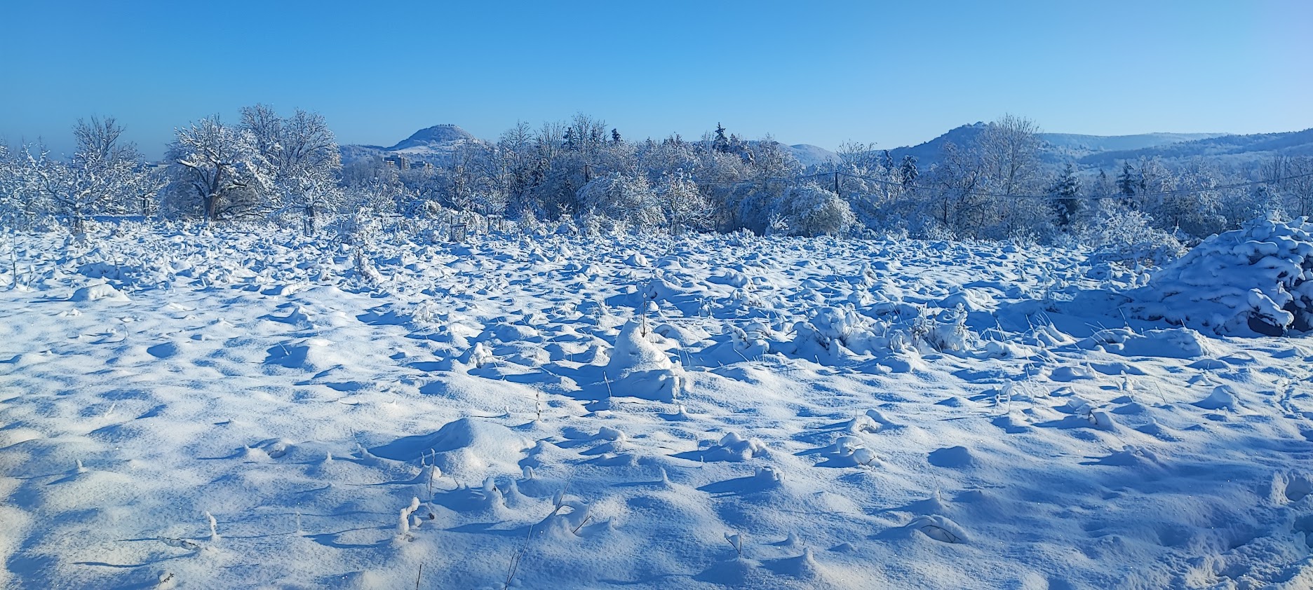 Blick nach Reutlingen mit der Achalm und dem Georgenberg
